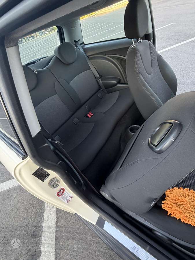Mini Cooper, 1.6 l., Хэтчбек