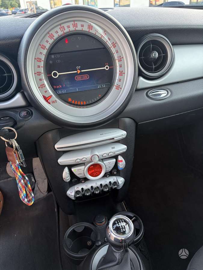 Mini Cooper, 1.6 l., Хэтчбек