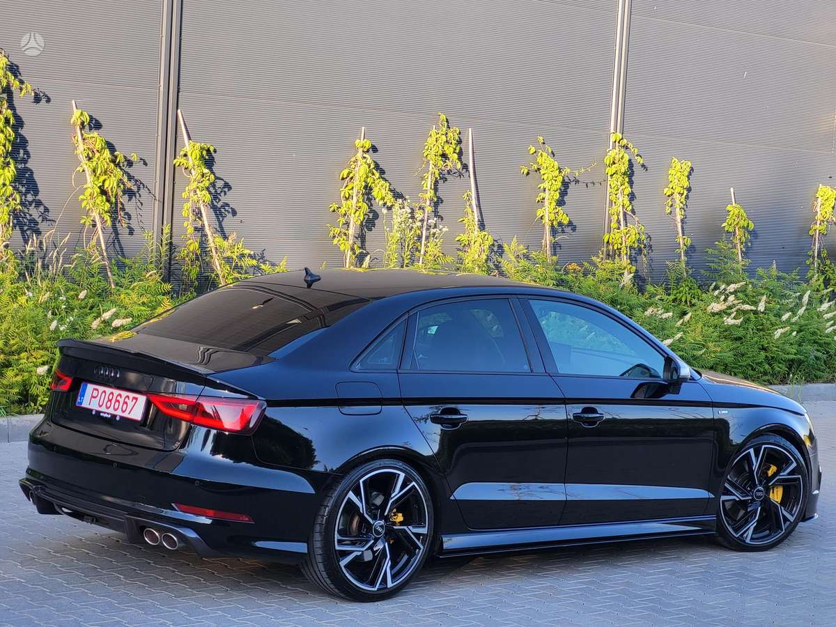 Audi A3, 2.0 l., Седан
