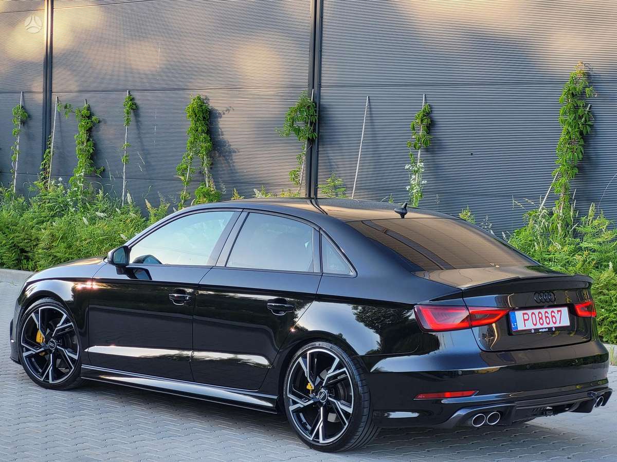 Audi A3, 2.0 l., Седан