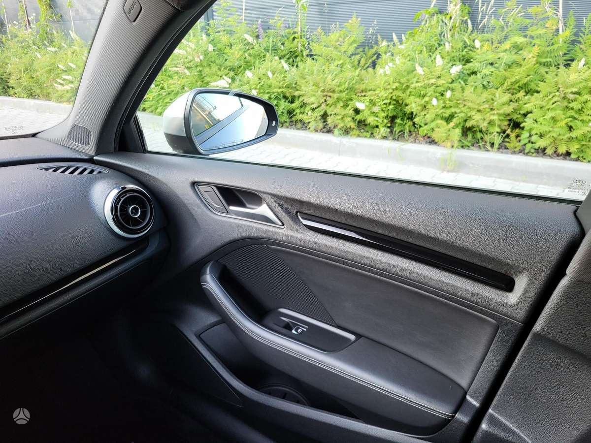 Audi A3, 2.0 l., Седан