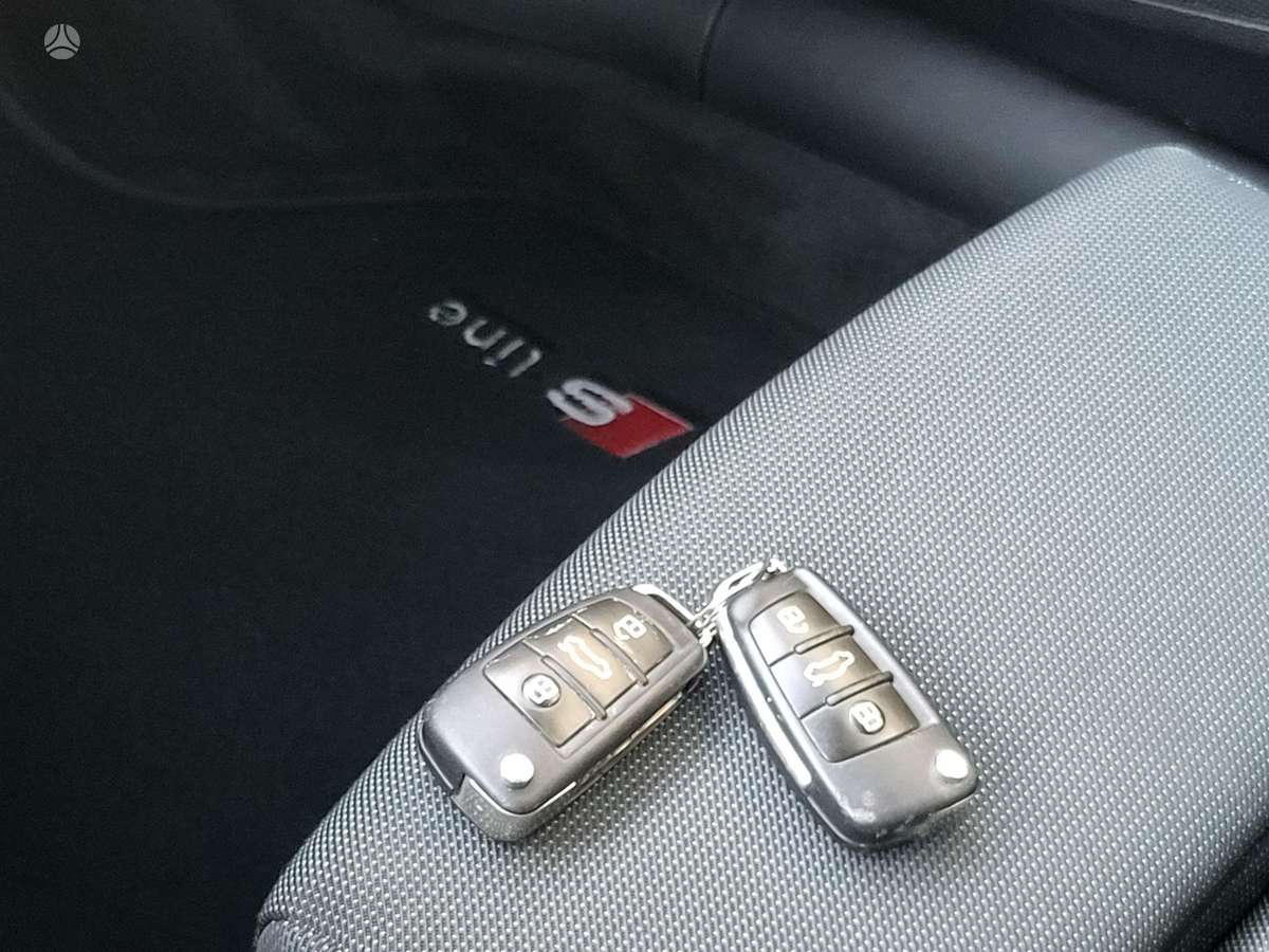 Audi A3, 2.0 l., Седан