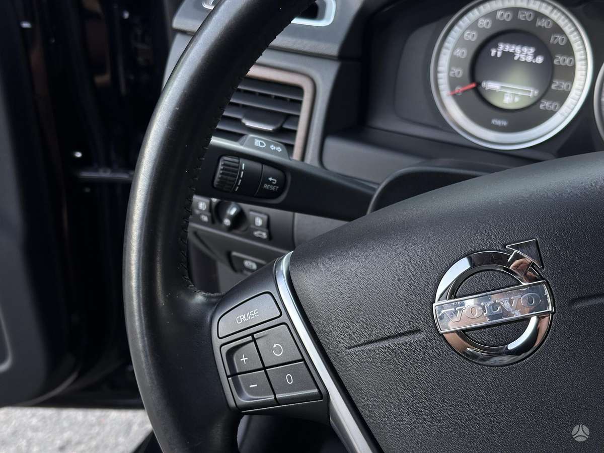 Volvo XC70, 2.4 l., universalas