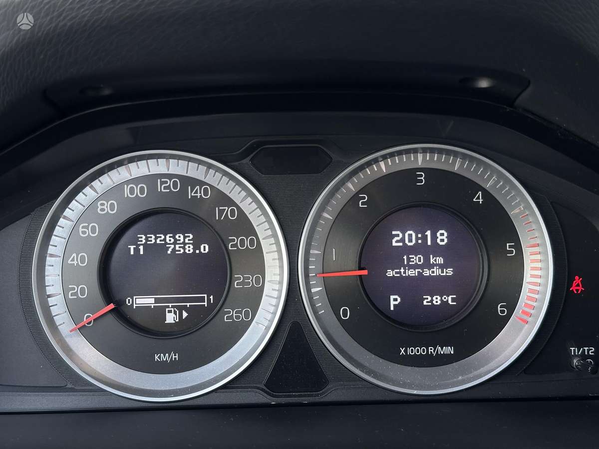 Volvo XC70, 2.4 l., universalas