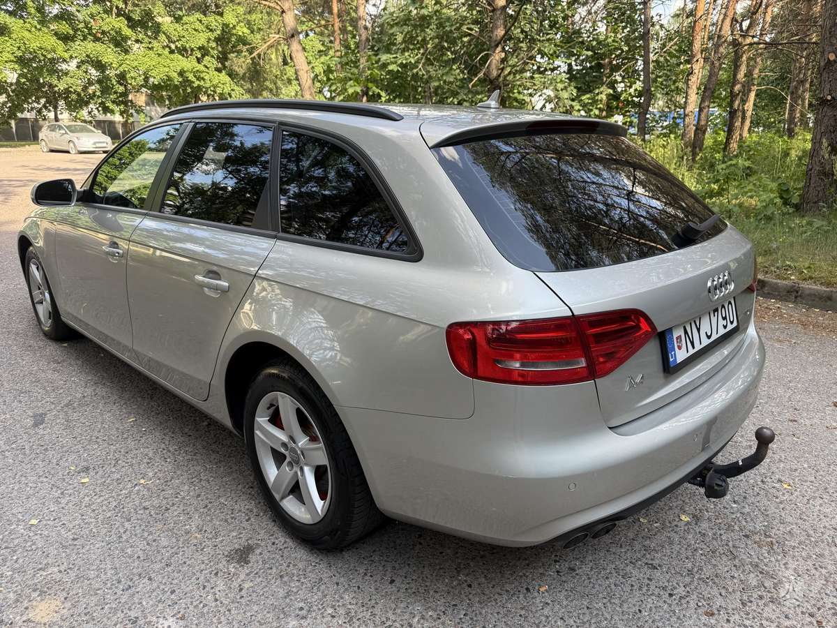Audi A4, 2.0 l., Универсал