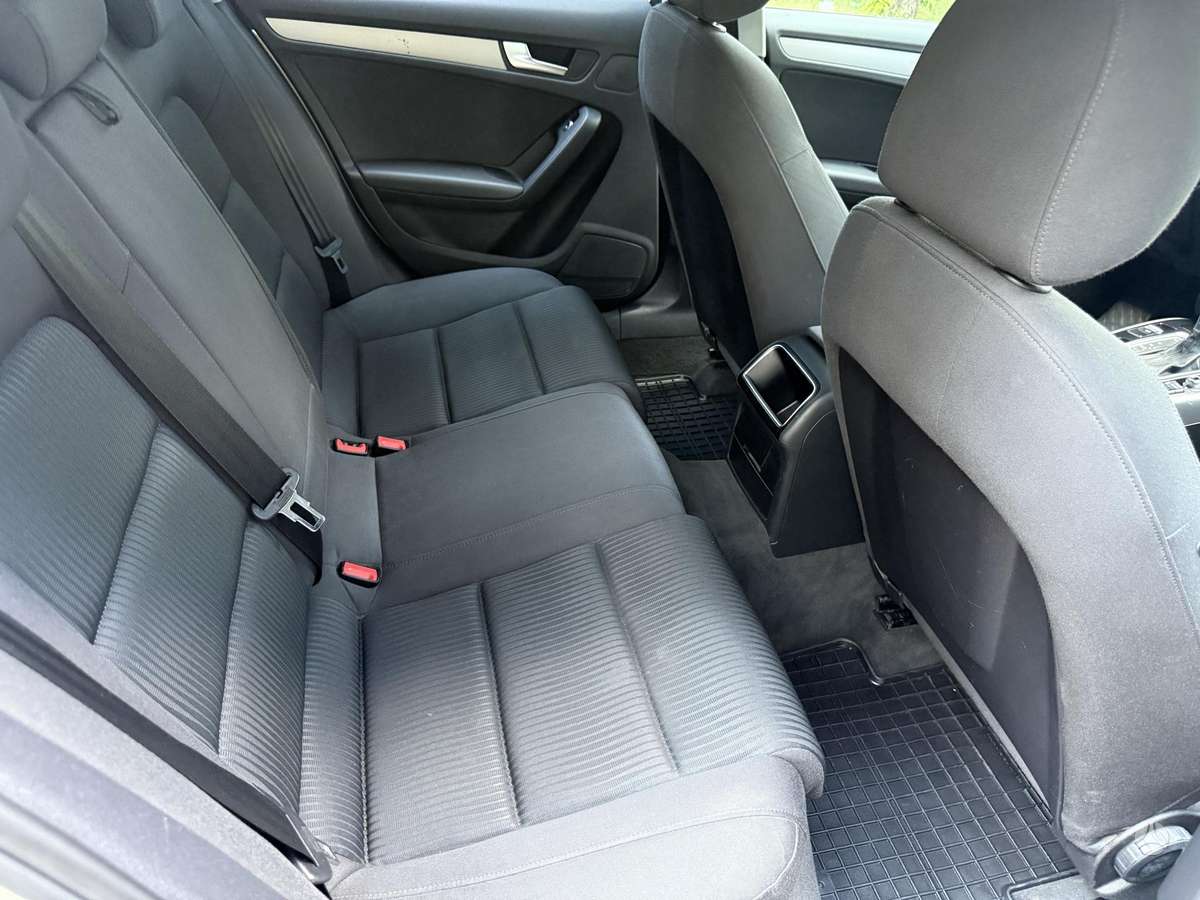 Audi A4, 2.0 l., Универсал
