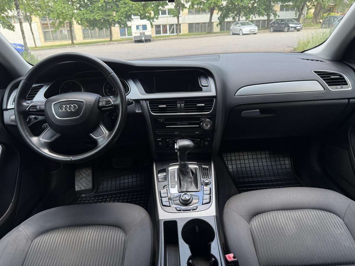 Audi A4, 2.0 l., Универсал