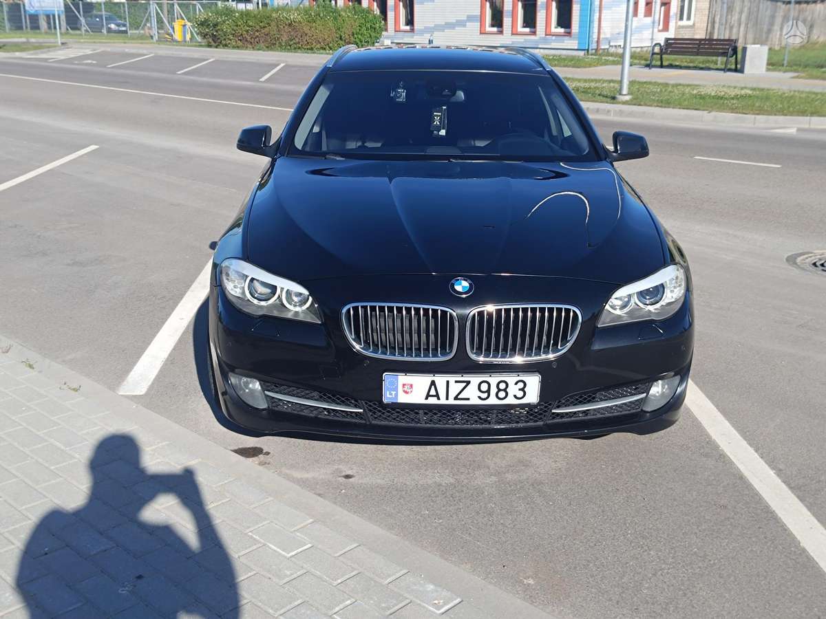 BMW 525, 2.0 l., Универсал