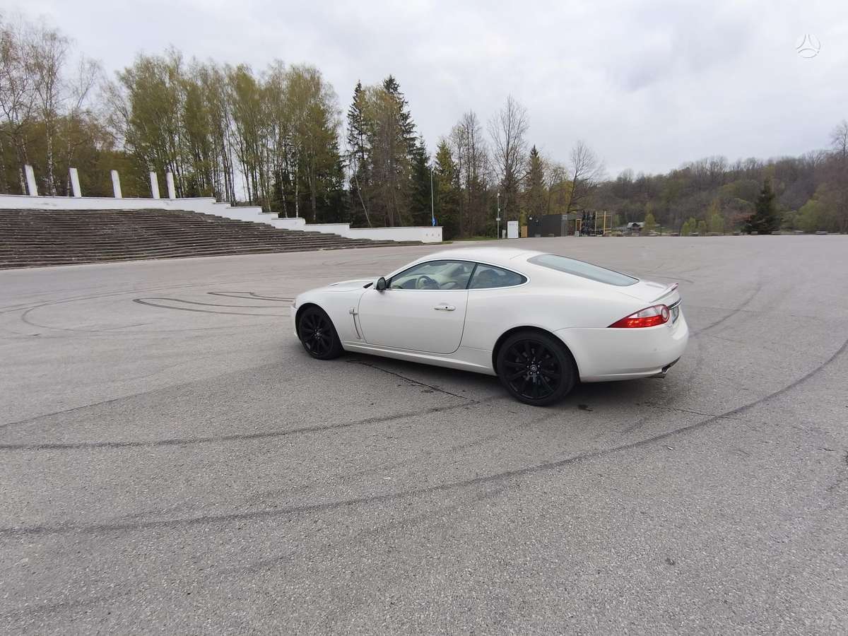 Jaguar XK, 4.2 l., coupe