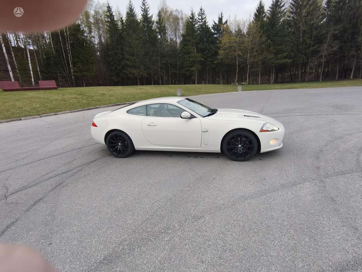 Jaguar XK, 4.2 l., coupe