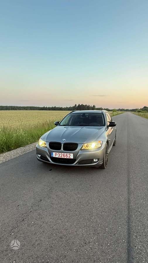 BMW 320, 2.0 l., universalas