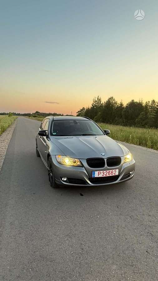 BMW 320, 2.0 l., universalas