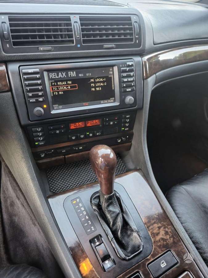 BMW 740, 4.0 l., Седан