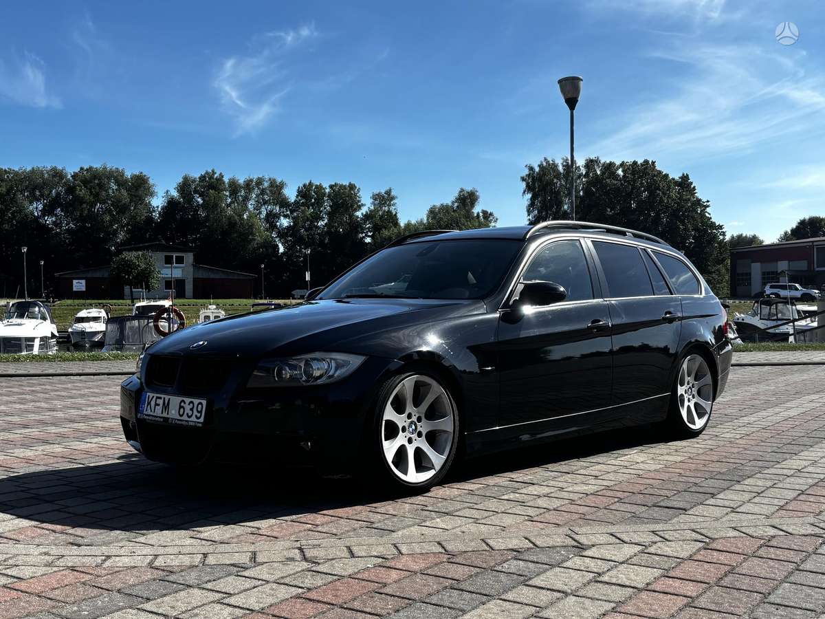 BMW 330, 3.0 l., wagon