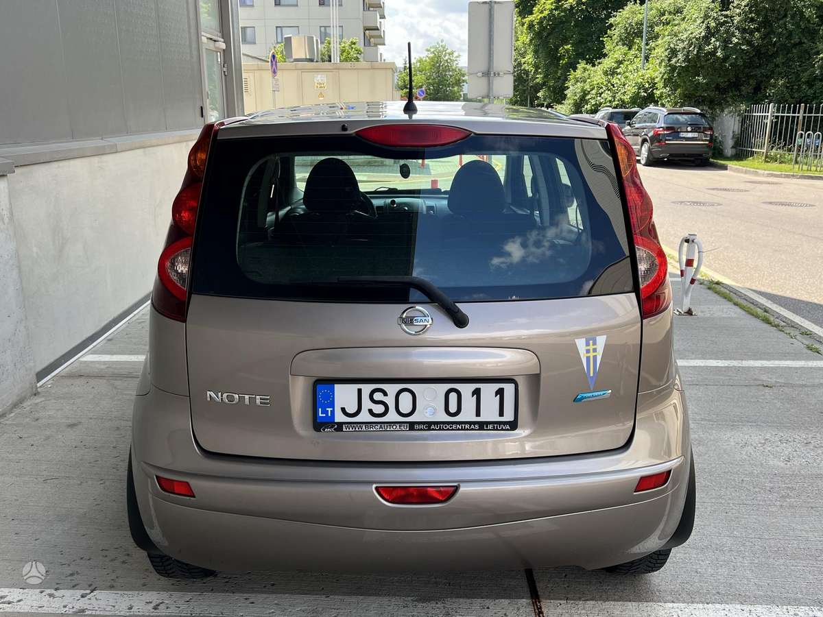 Nissan Note, 1.4 l., hatchback