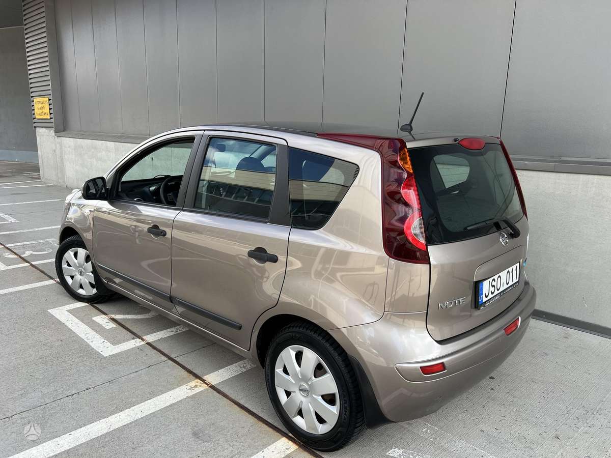 Nissan Note, 1.4 l., hatchback