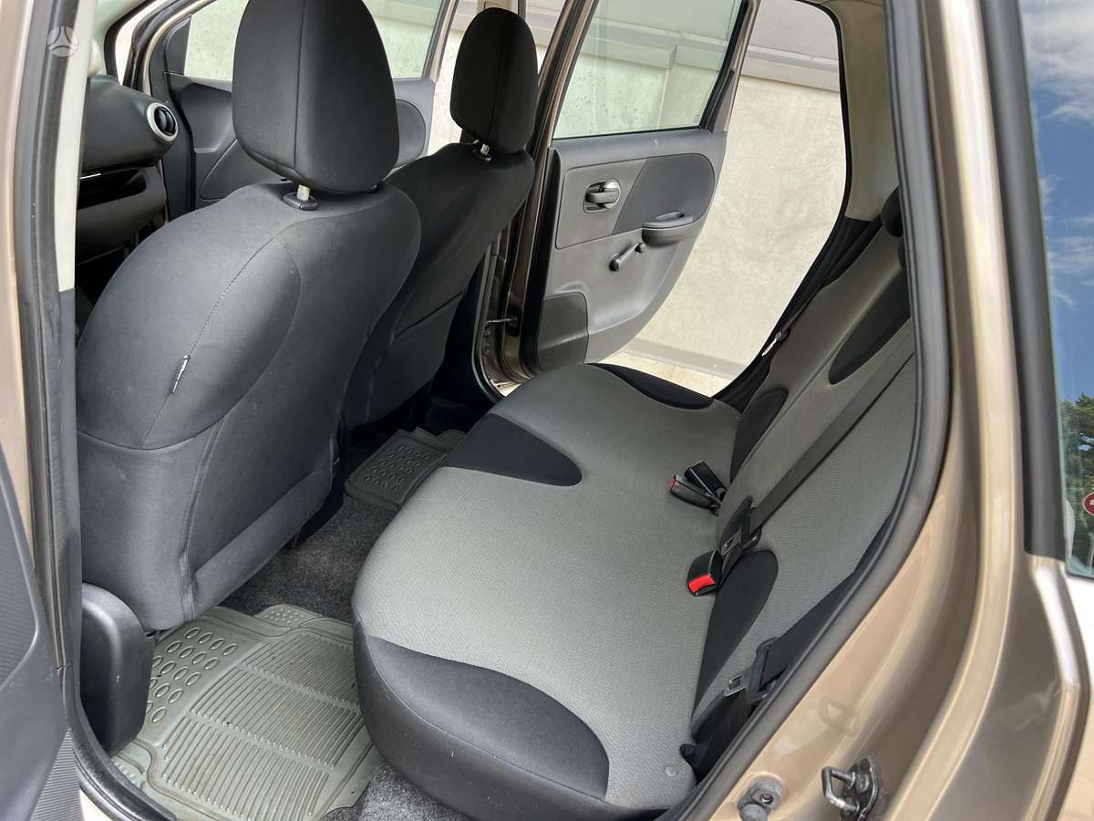 Nissan Note, 1.4 l., hatchback