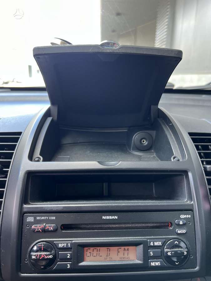Nissan Note, 1.4 l., hatchback