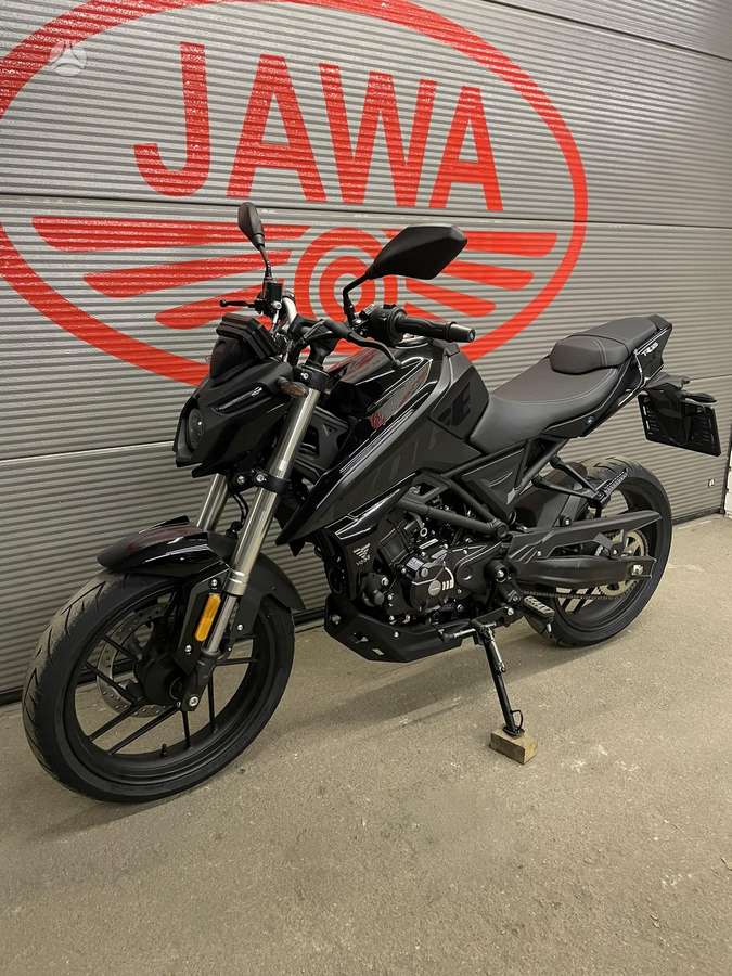 VOGE Brivido 125cc, street / classic