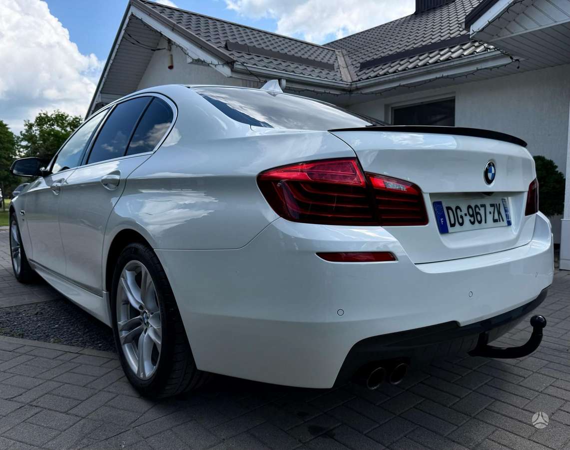 BMW 520, 2.0 l., Седан