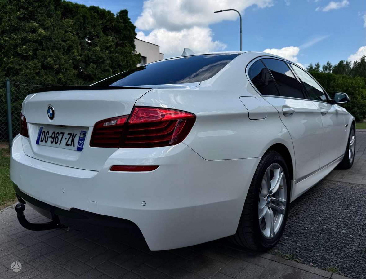 BMW 520, 2.0 l., Седан