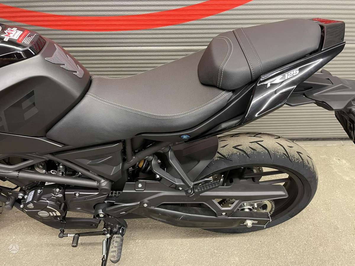 VOGE Brivido 125cc, street / classic