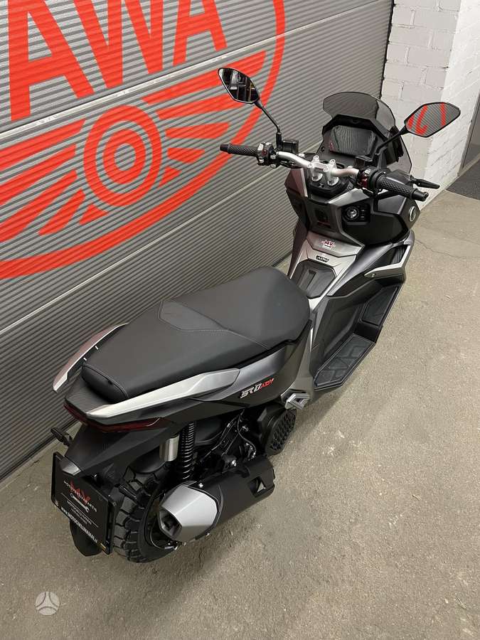 VOGE SR125 ADV 125cc, scooters / mopeds