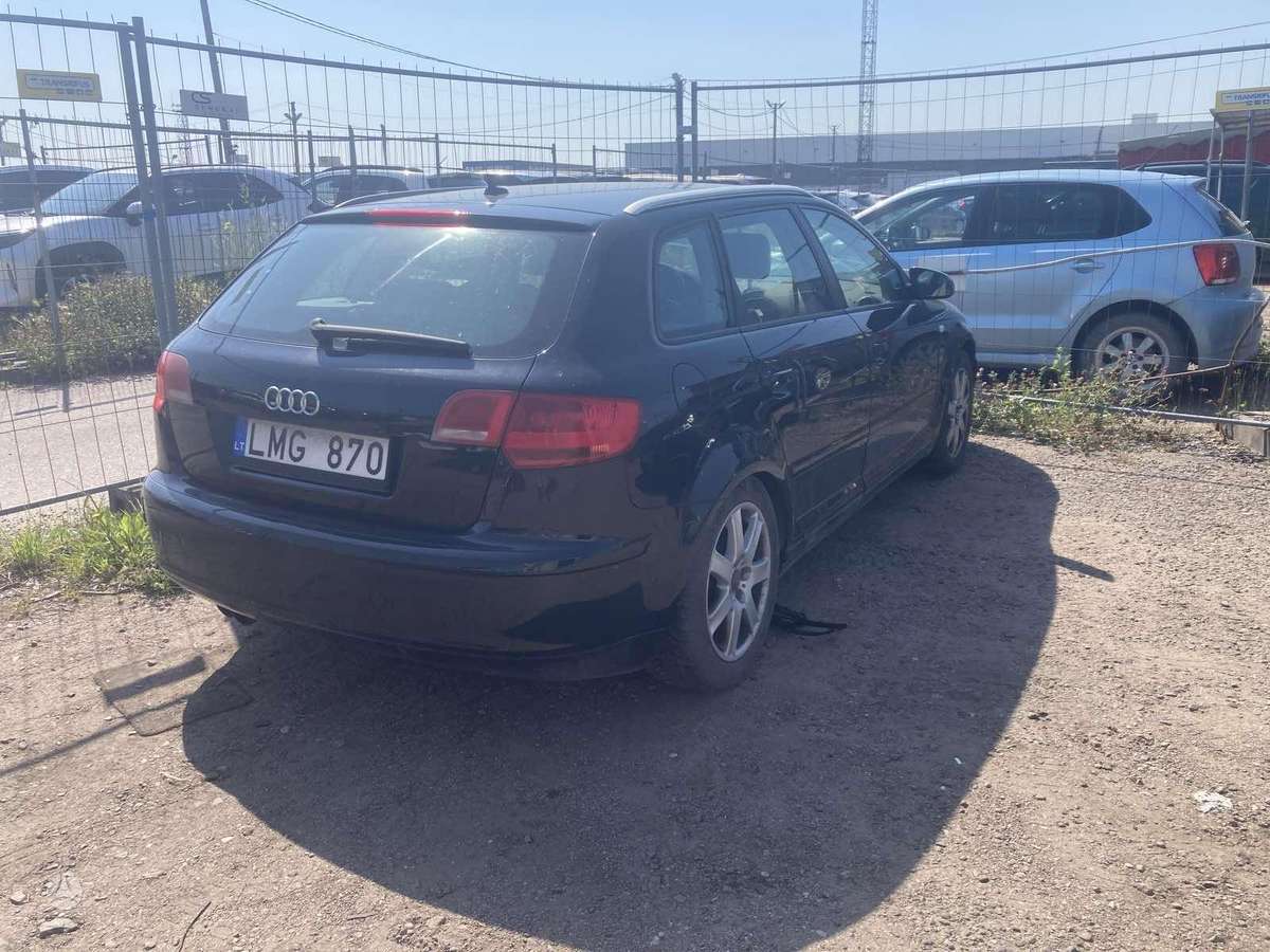 Audi A3, 1.8 l., hatchback