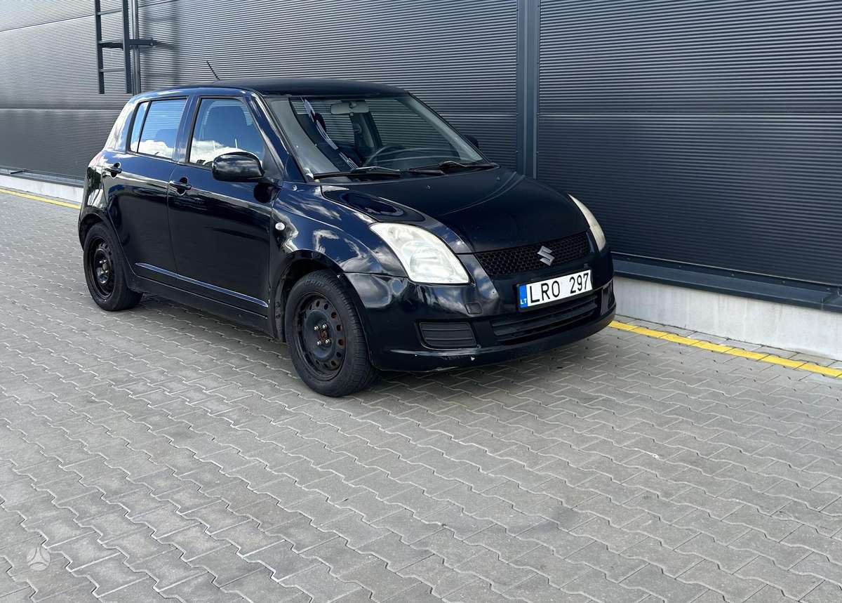 Suzuki Swift, 1.3 l., hatchback