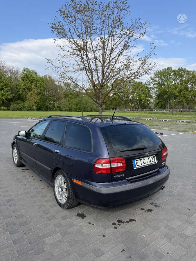 Volvo V40, 2.0 l., Универсал