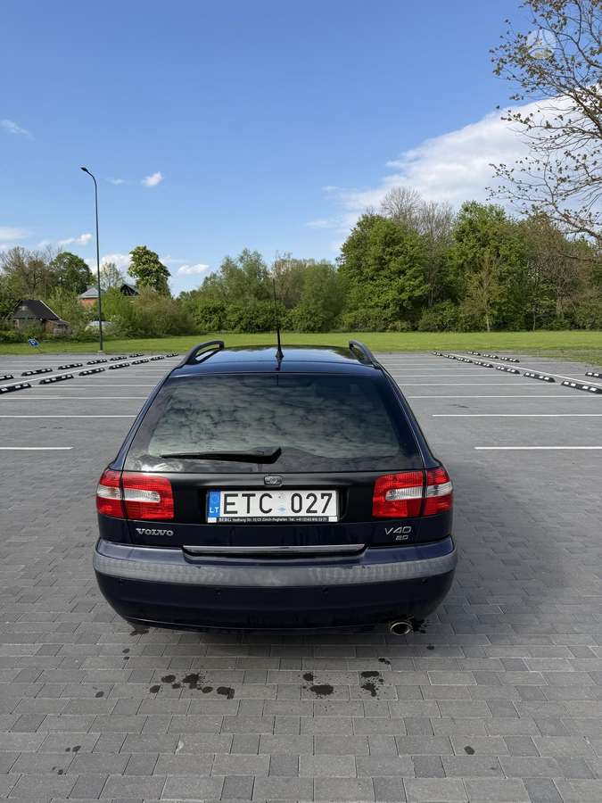 Volvo V40, 2.0 l., Универсал