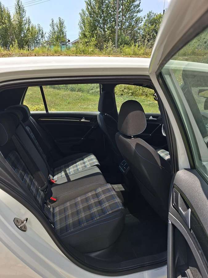 Volkswagen Golf, 1.4 l., hatchback