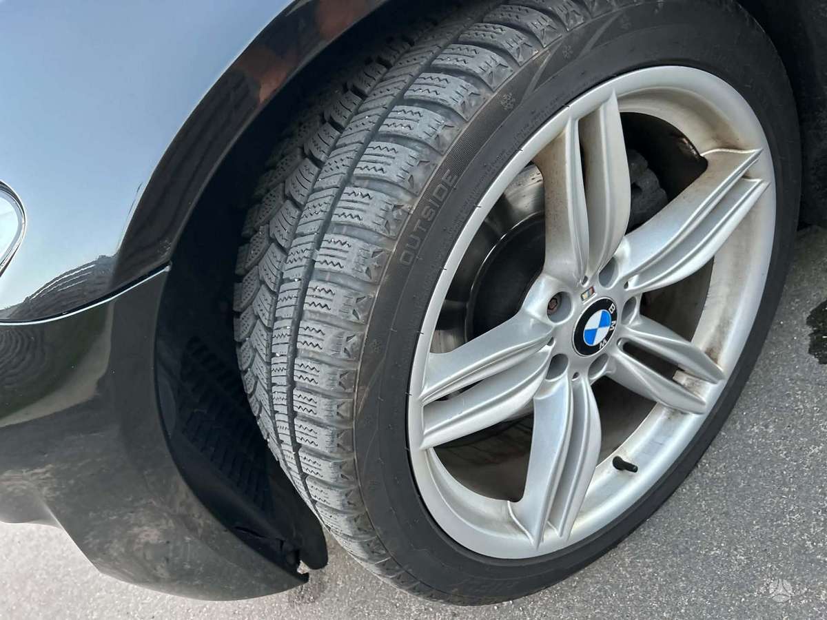 BMW 520, 2.0 l., Седан