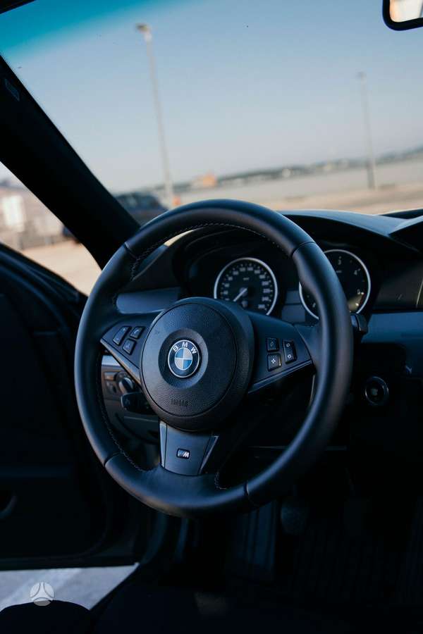BMW 525, 3.0 l., Универсал