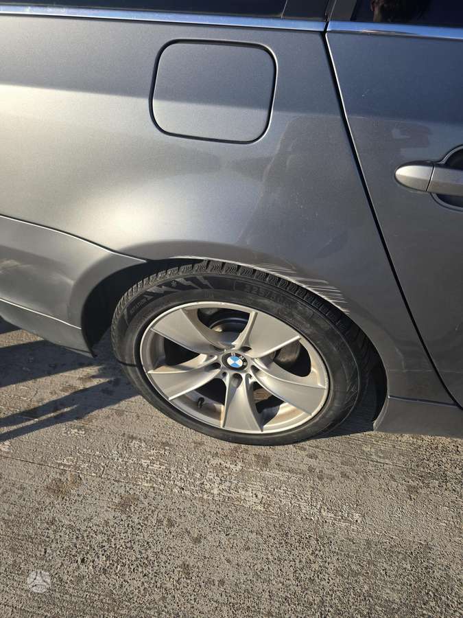 BMW 525, 3.0 l., Универсал
