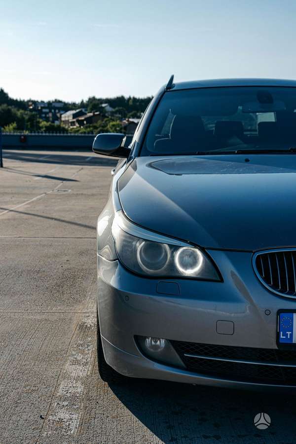 BMW 525, 3.0 l., Универсал