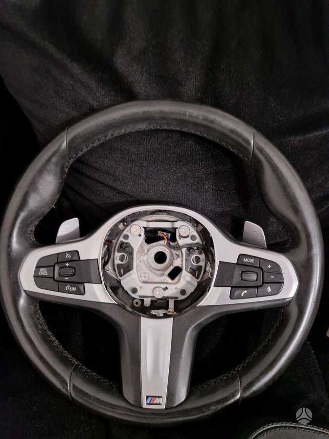 BMW 5 serija stūres