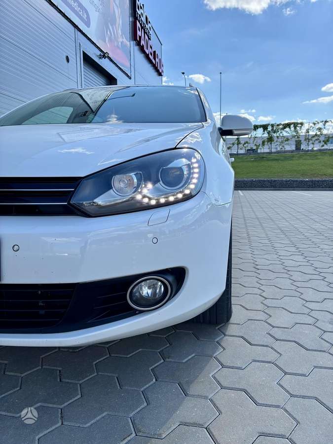 Volkswagen Golf - 7