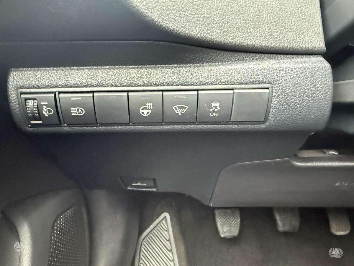 Toyota Corolla, 1.2 l., Универсал