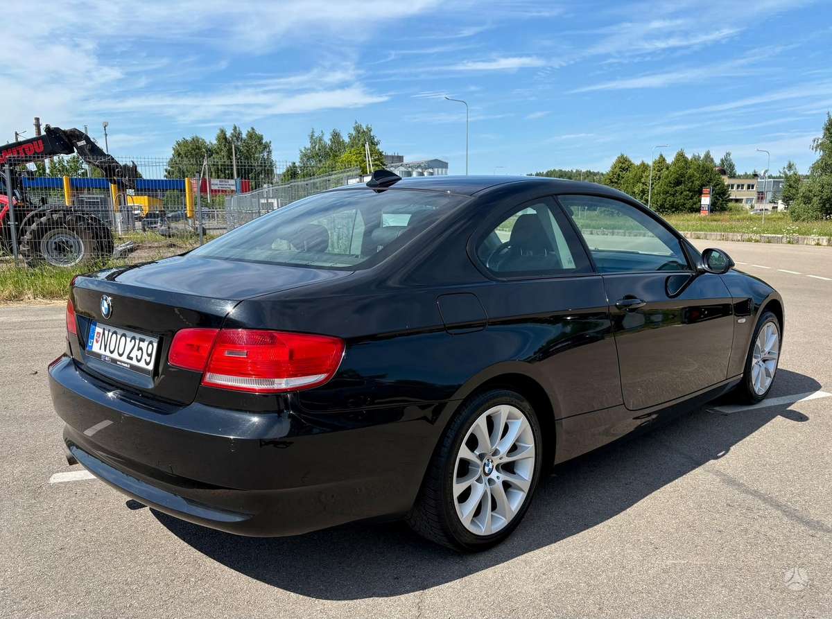 BMW 320, 2.0 l., Купе (coupe)