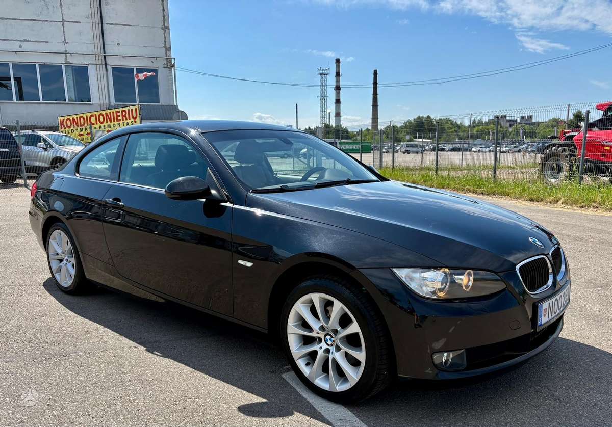 BMW 320, 2.0 l., Купе (coupe)