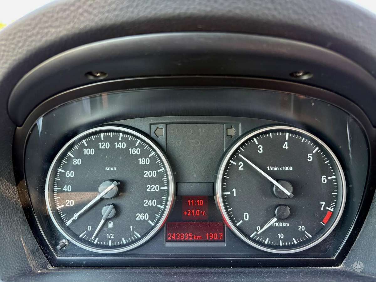 BMW 320, 2.0 l., coupe