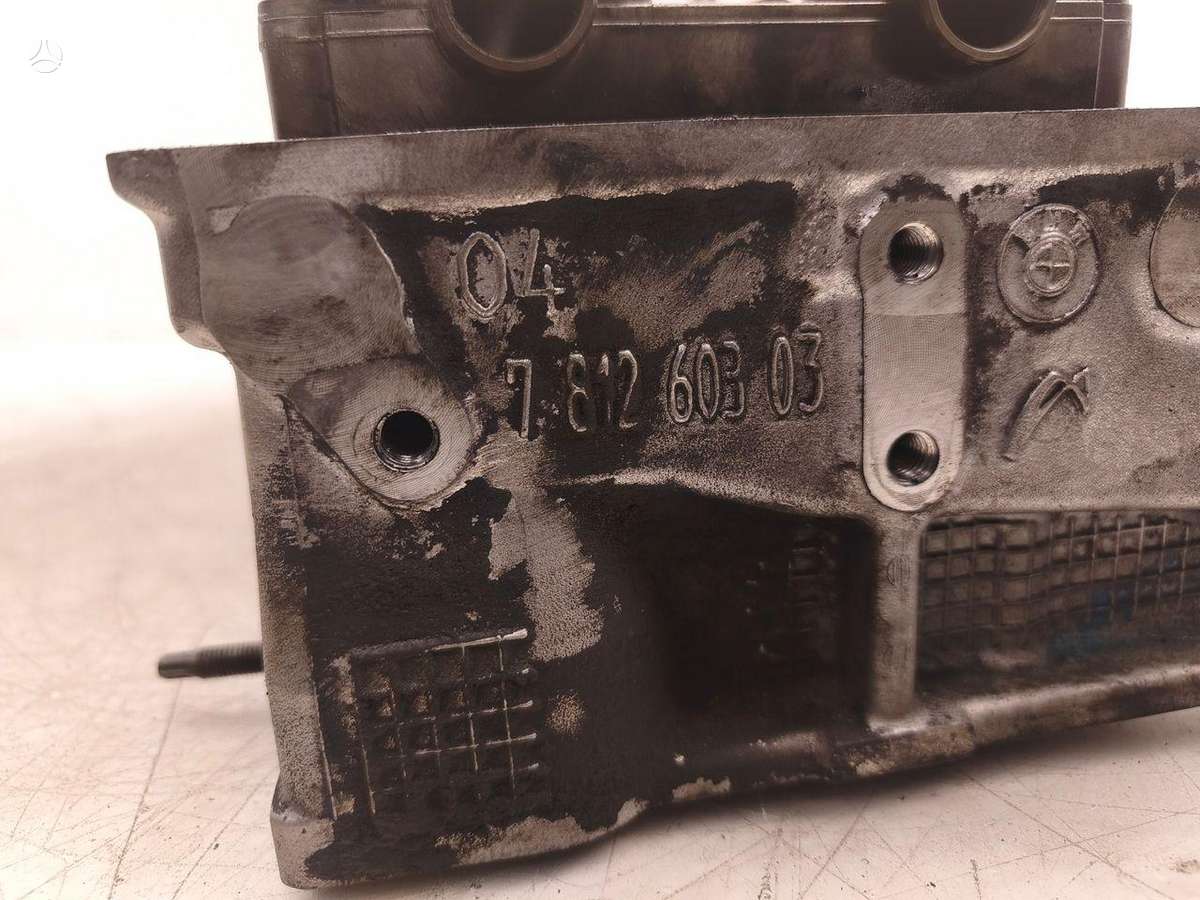 BMW 320, 7812603, variklio galvutė