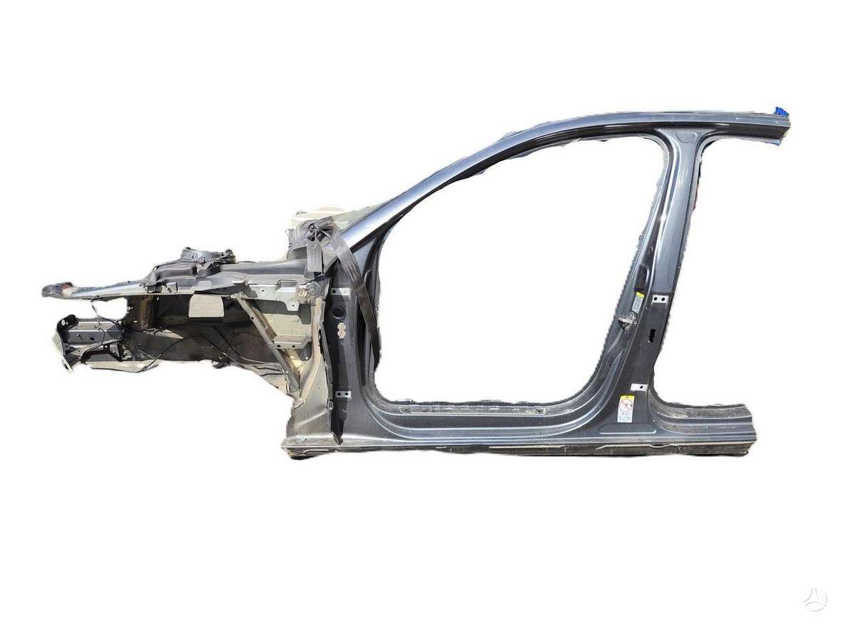 Audi A4 hood (front, rear)