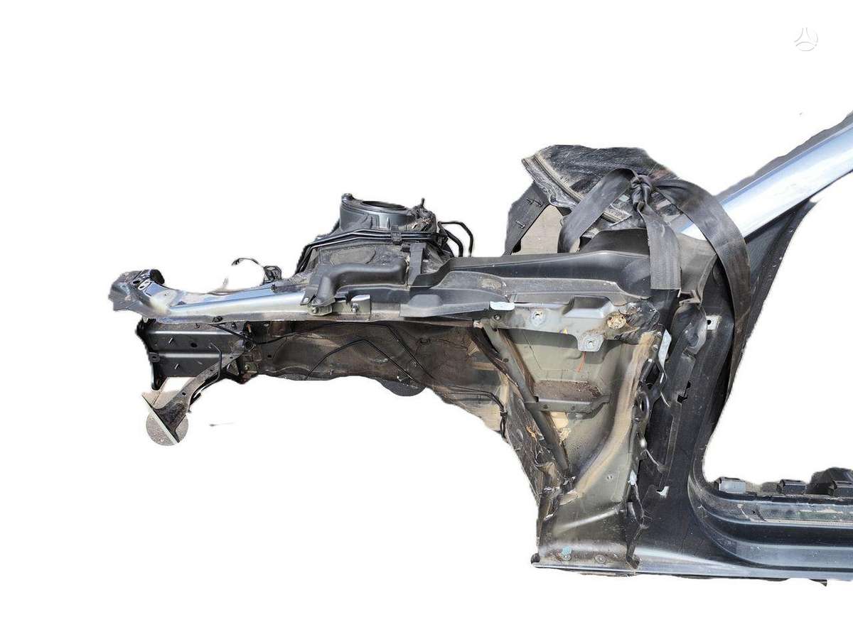 Audi A4 dangtis (priekinis, galinis)