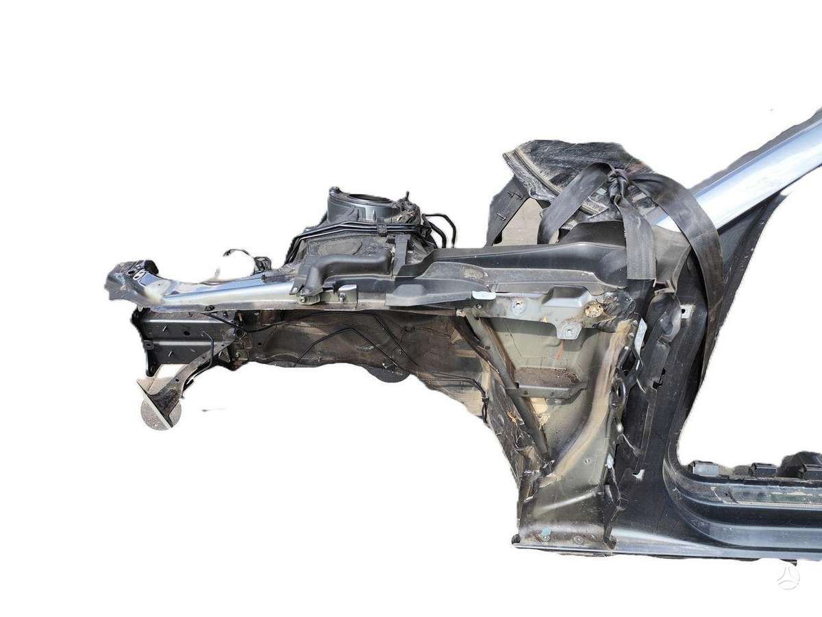 Audi A4 hood (front, rear)