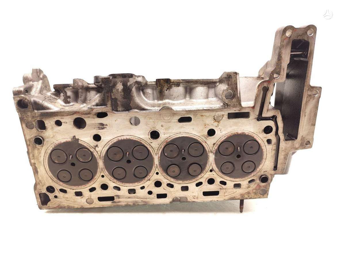 BMW 116, 7812603, cylinder head