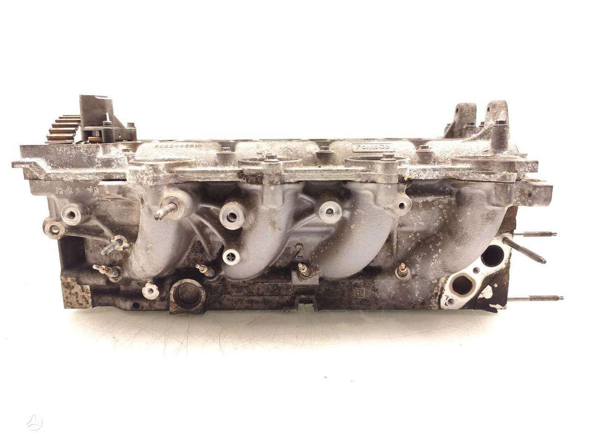 Ford Kuga, 9688418110, cylinder head