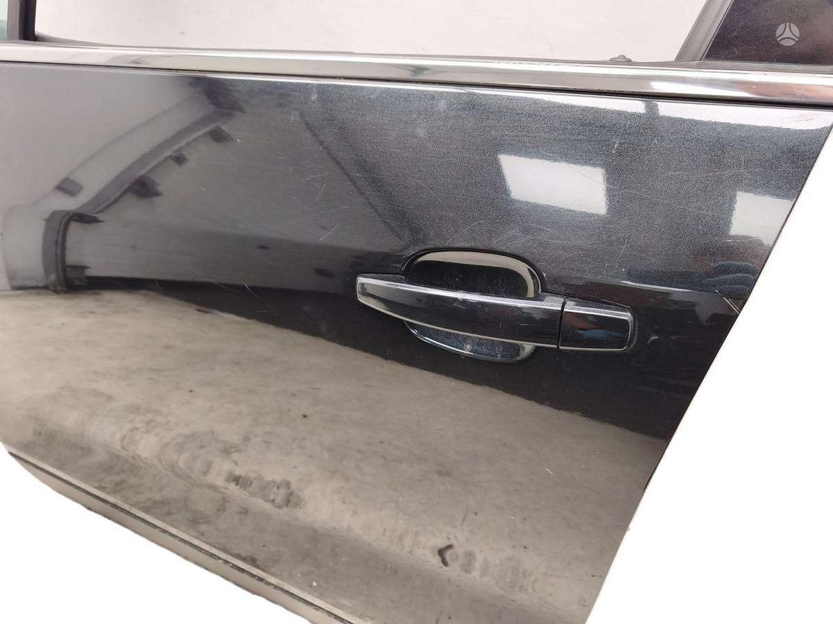 Opel Mokka doors