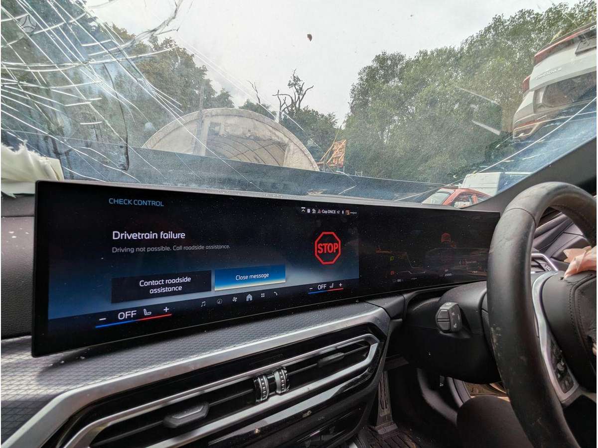 BMW i4 двигатель